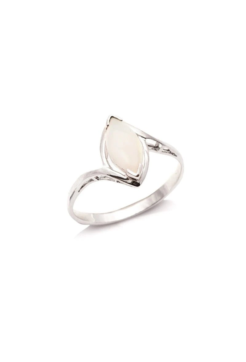 Bague opale blanche d'Australie navette argent 925 - RIVE GAUCHE