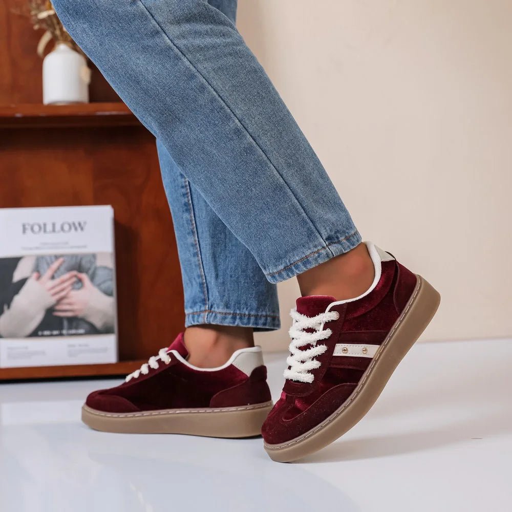 Baskets rouges à lacets moumoute blancs - RIVE GAUCHE