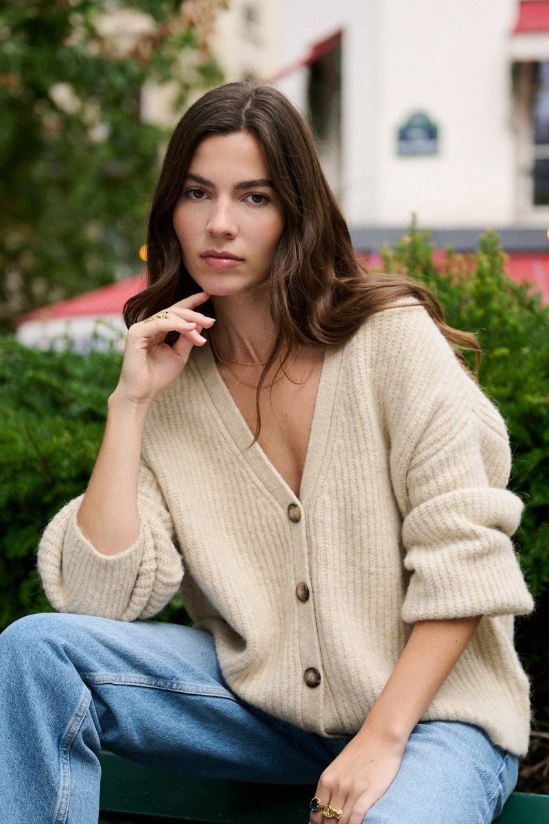 Cardigan beige oversized en alpaga et laine à col V - RIVE GAUCHE