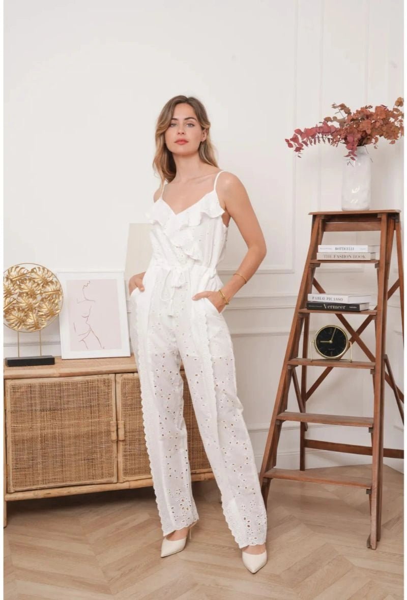 Combinaison blanche en coton style volants en dentelle avec cordon noué à la taille - RIVE GAUCHE