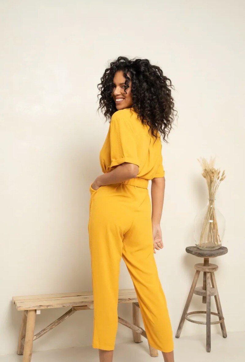Combinaison fluide avec ceinture jaune moutarde - RIVE GAUCHE
