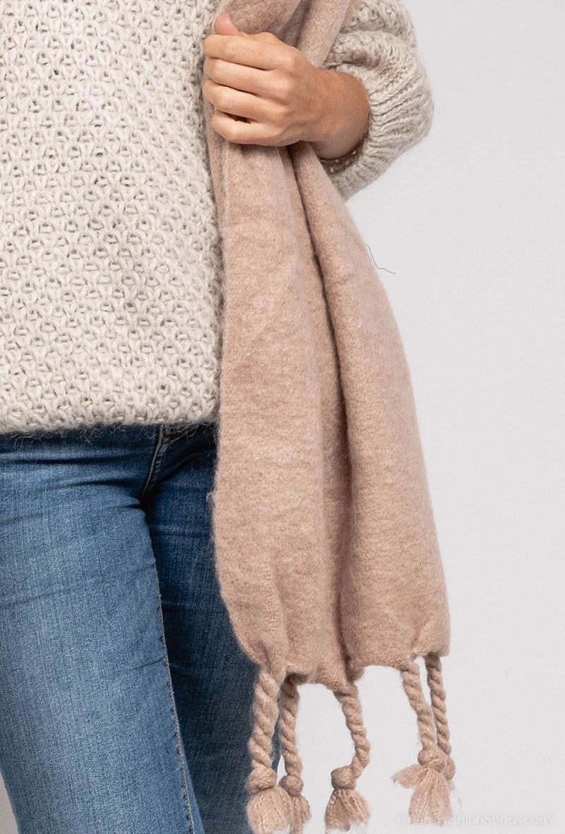 Echarpe en laine beige unie avec franges tressées - RIVE GAUCHE
