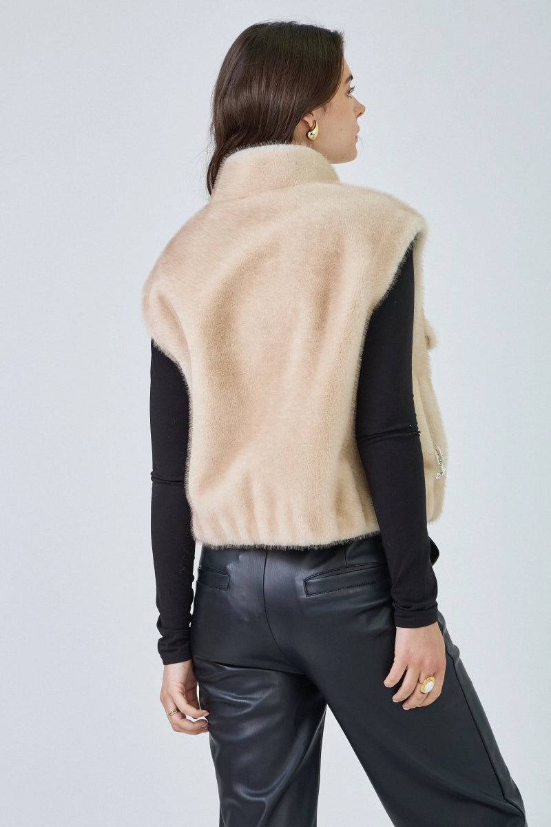 Gilet sans manches en fausse fourrure beige avec poches plaquées - RIVE GAUCHE