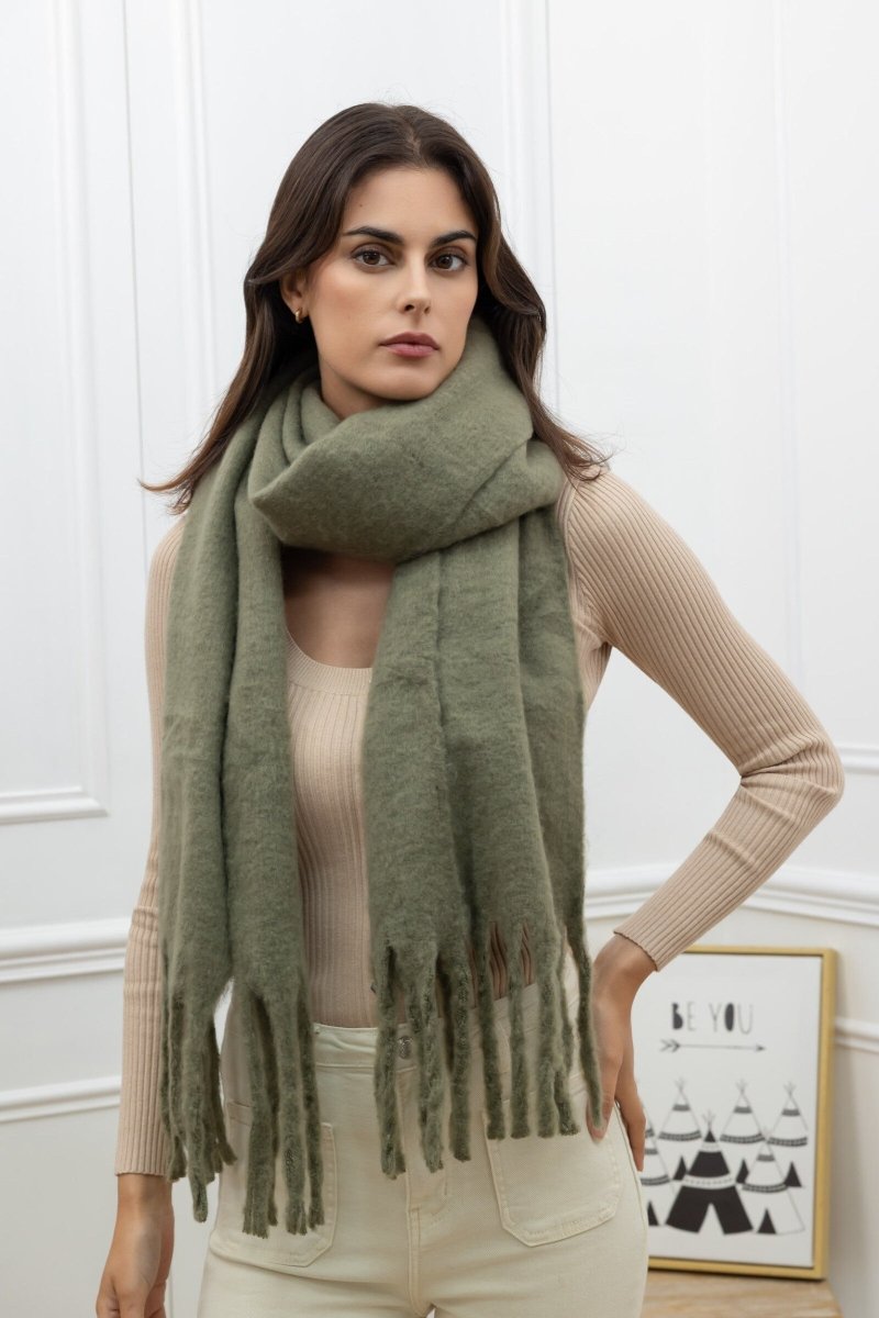 Grosse écharpe à franges en laine kaki - RIVE GAUCHE