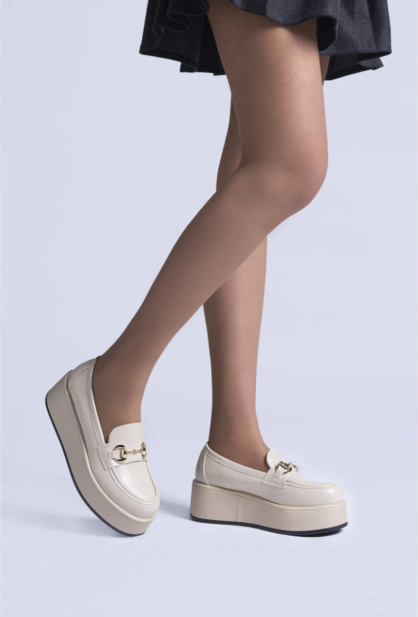Mocassins plateforme beiges avec boucle décorative - RIVE GAUCHE