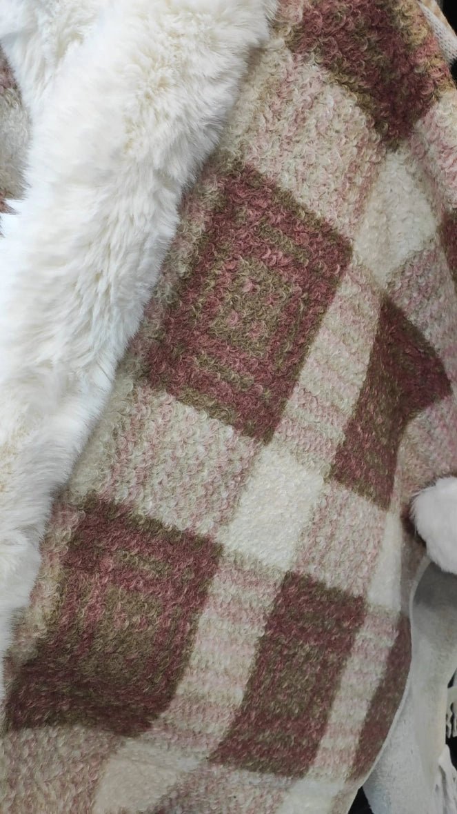 Poncho à carreaux avec capuche et col fourrure - RIVE GAUCHE