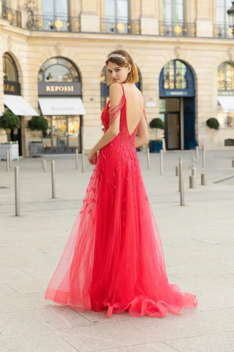 Robe de cocktail rouge en tulle perlée avec bretelles larges et perles tombantes - RIVE GAUCHE