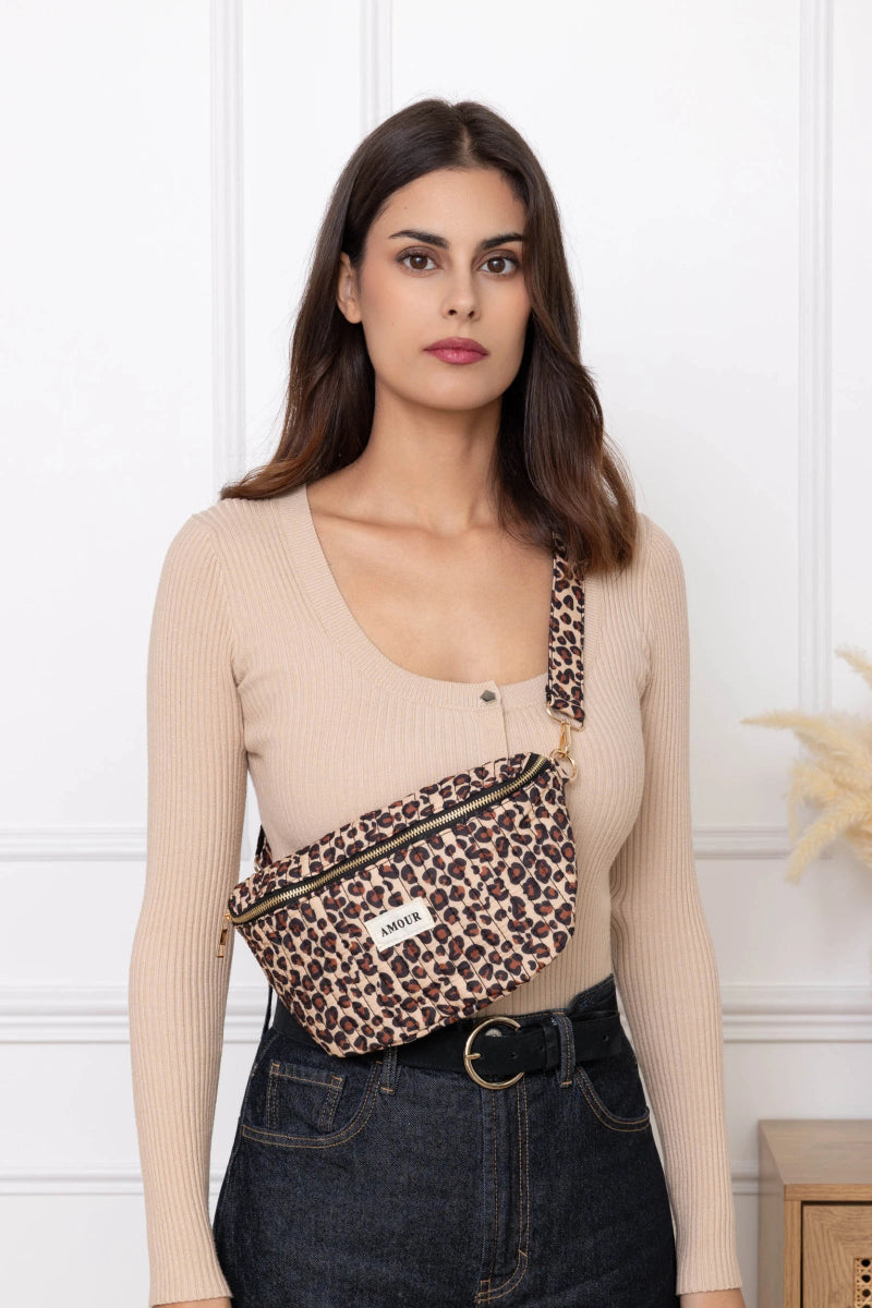 Sacoche banane léopard en coton matelassé porté épaule imprimé Amour - RIVE GAUCHE