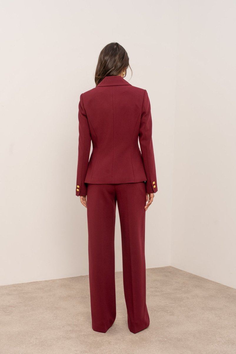 Veste cintrée bordeaux Aura avec col chemise structuré et boutons dorés - RIVE GAUCHE