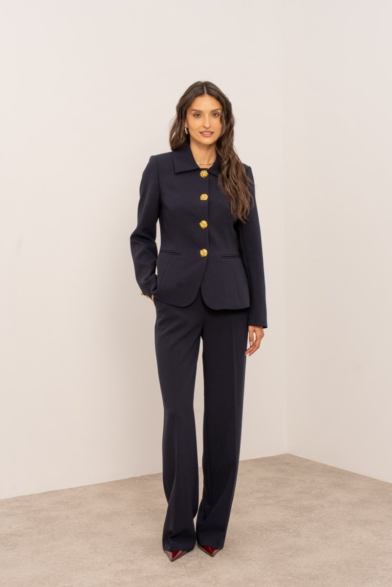 Veste cintrée marine Aura avec col chemise structuré et boutons dorés - RIVE GAUCHE