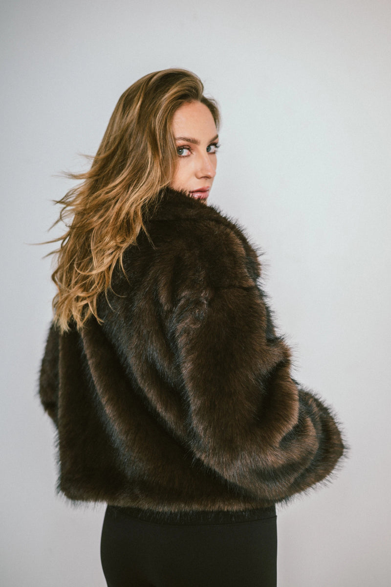 Veste courte en fourrure zippée chocolat - RIVE GAUCHE