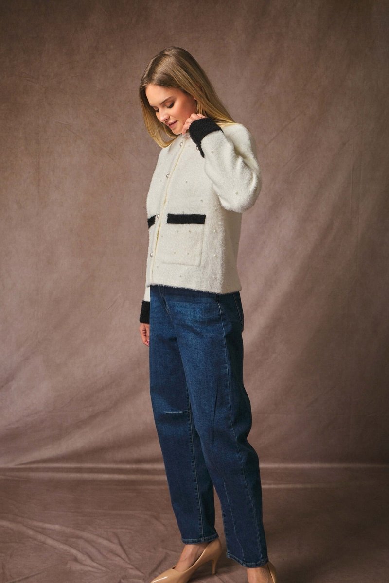 Veste en fourrure douce blanche à détails perlés - RIVE GAUCHE